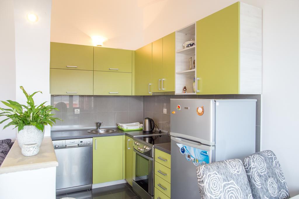 Apartments Vila Masha Petrovac Exteriör bild