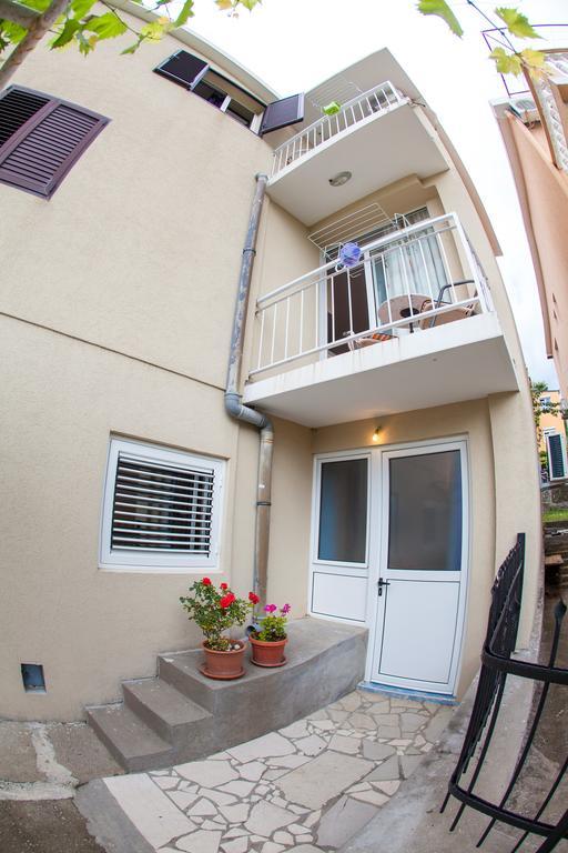 Apartments Vila Masha Petrovac Exteriör bild